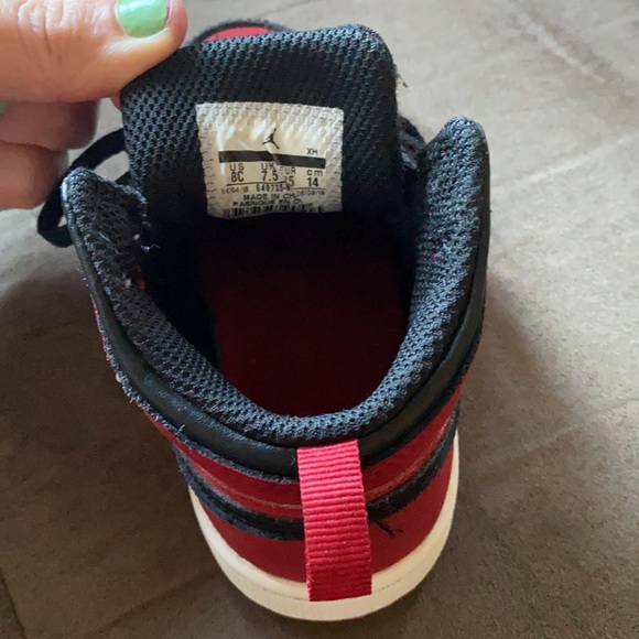 Children’s Nike Jordan’s - Picture 3 of 6